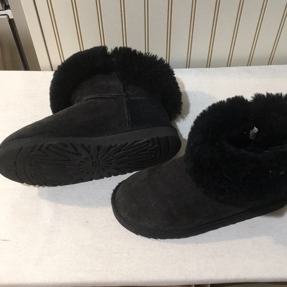 Ugg boots - Picture 5 of 6